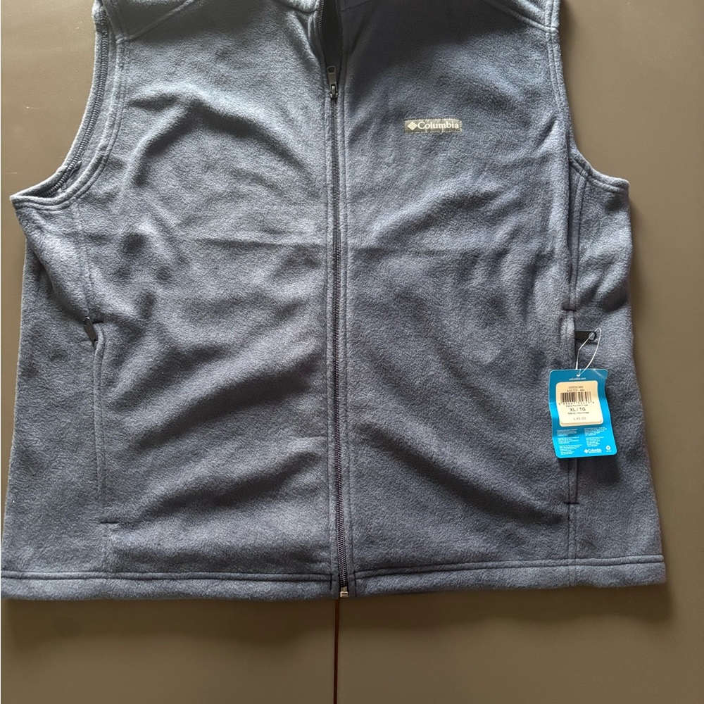 Columbia Navy Fleece Outerwear